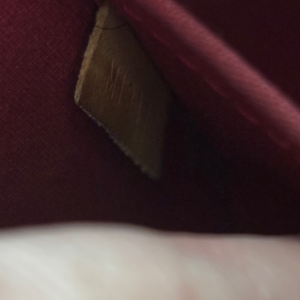 Louis Vuitton Alma BB Vernis Red - Picture 9 of 9